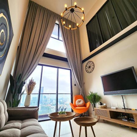 Loft Suite City View Jb Ciq 7Pax ยะโฮร์บาห์รู ภายนอก รูปภาพ